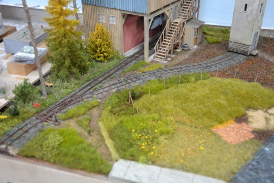 Feldweg und Gel�nde