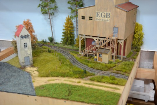 Feldweg und Gel�nde