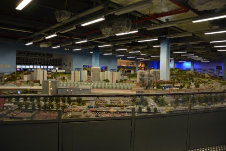 Loxx am Alex - Miniatur Welten Berlin