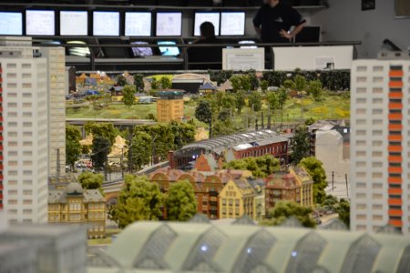 Loxx am Alex - Miniatur Welten Berlin