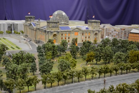 Loxx am Alex - Miniatur Welten Berlin