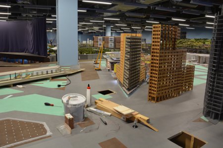 Loxx am Alex - Miniatur Welten Berlin