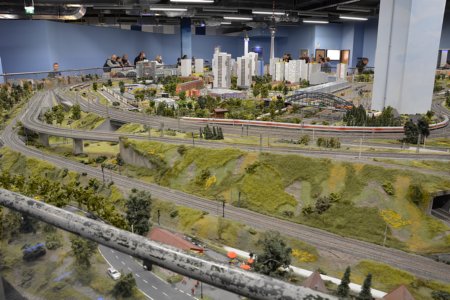 Loxx am Alex - Miniatur Welten Berlin