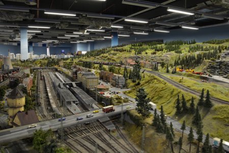 Loxx am Alex - Miniatur Welten Berlin
