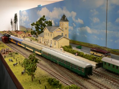 AMFL, Spur 0 - Bahnhof Walferdange