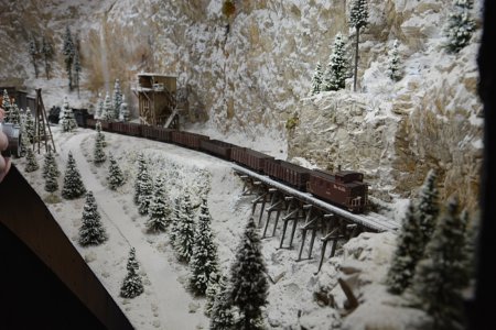 First Snow on the High Line, H0n3