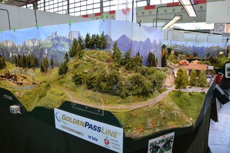 Montreux-Oberland-Bernoisebahn, H0m