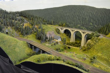 Spitzkehrenbahnhof Lauscha, H0