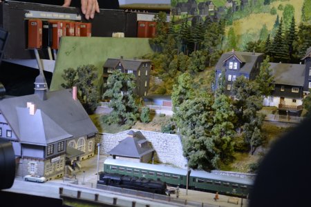 Spitzkehrenbahnhof Lauscha, H0