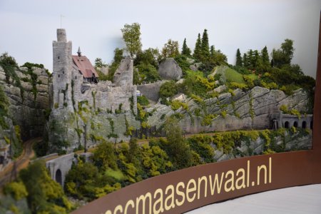 Burg Oberlwenstein, N