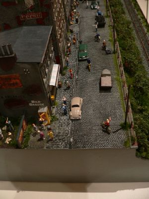 Diorama - Huserzeile mit Feuerwehreinsatz