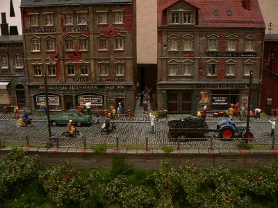 Diorama - H�userzeile mit Feuerwehreinsatz
